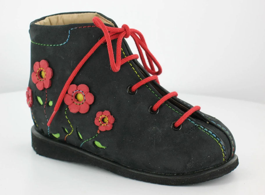 chaussures-orthopedique-sainte-herbain-sable-dolonne-nantes-17